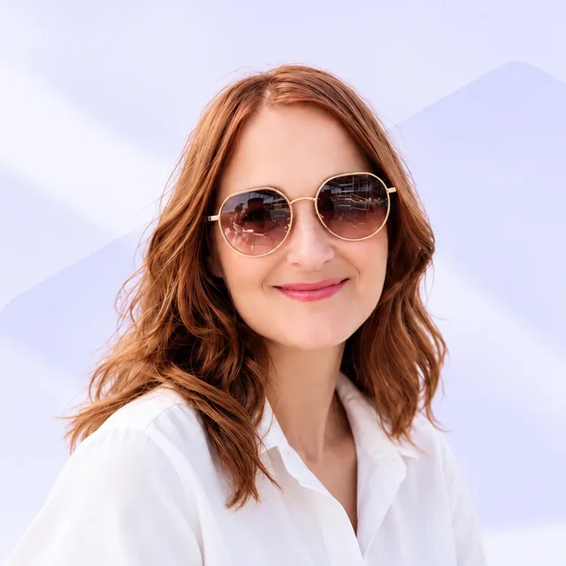 Nadezda B., Media & Marketing Lead